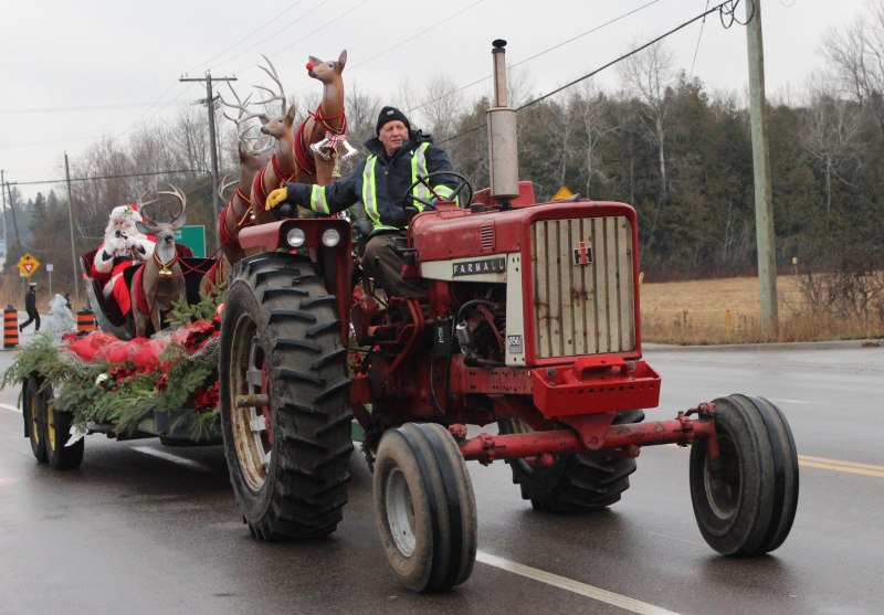 Puslinch Santa Claus Parade 2022